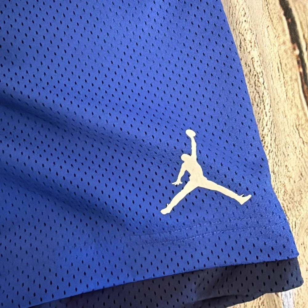 Nike Jordan Sport DNA HBR Shorts Blue With Logo Men's Size Medium DA7206-480
